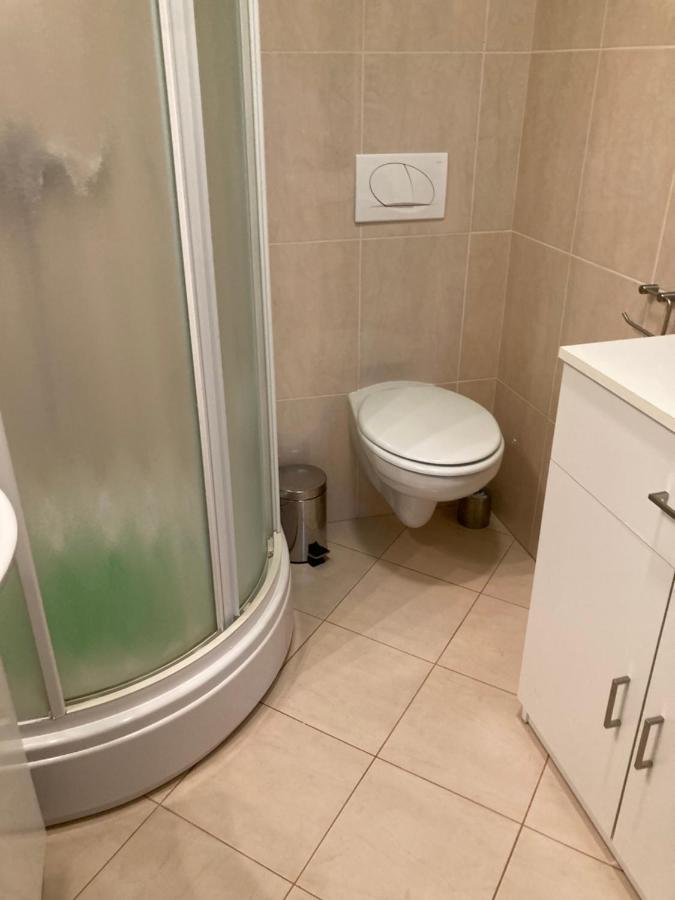 אומאג Apartment Capriati With Parking Garage מראה חיצוני תמונה